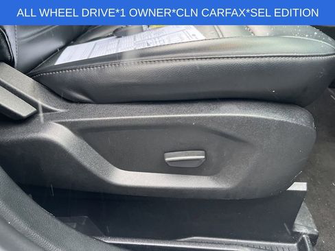 Used 2024 Ford Edge SEL image 20