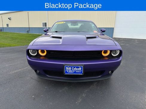 Used 2023 Dodge Challenger SXT w/ Plus Package AWD/4WD image 9