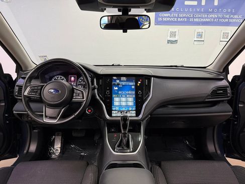 Used 2023 Subaru Outback Premium AWD/4WD image 8