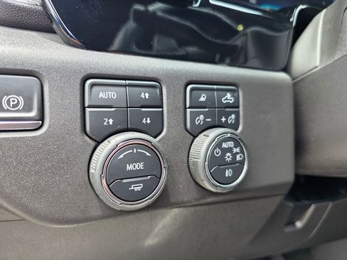 Certified 2025 Chevrolet Silverado 1500 LT Trail Boss w/ LT Trail Boss Premium Package AWD/4WD image 18