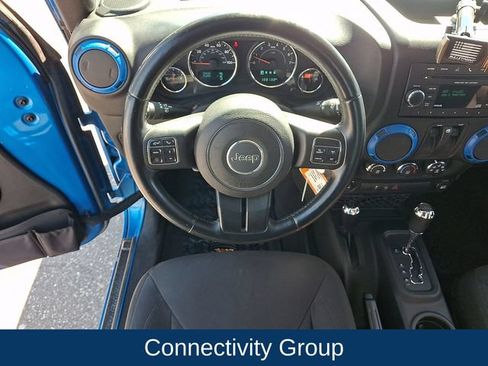 Used 2015 Jeep Wrangler Sport w/ Quick Order Package 24S AWD/4WD image 3
