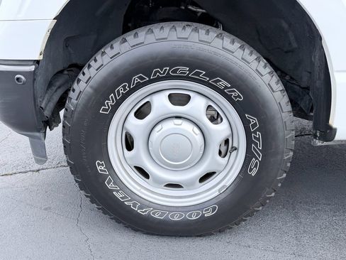 Used 2021 Ford F150 XL w/ Trailer Tow Package image 31