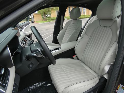 Used 2023 Genesis G70 2.0T w/ Sport Prestige Package image 49