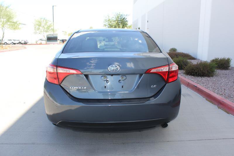 Used 2017 Toyota Corolla LE w/ Carpet Mat Package (TMS) FWD image 6