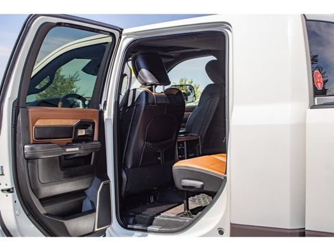 Used 2019 RAM 2500 Limited AWD/4WD image 14