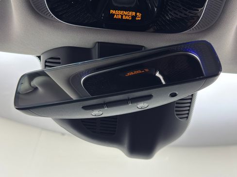 Used 2022 Mercedes-Benz C 300 Sedan image 33