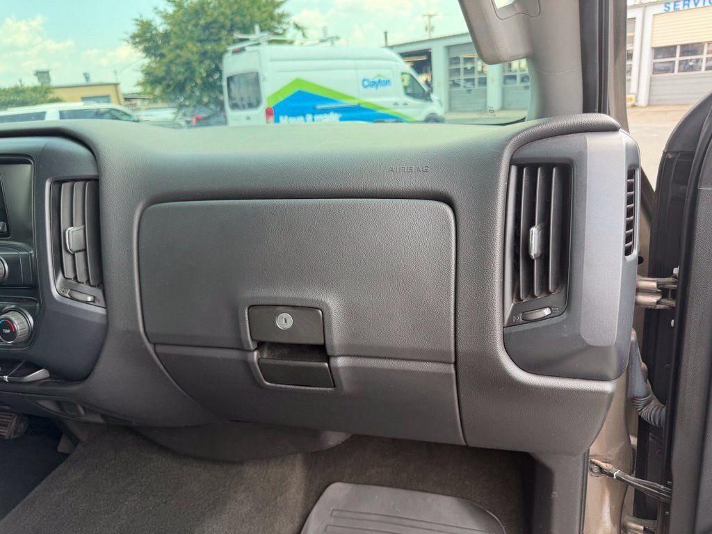 Used 2015 GMC Sierra 3500 2WD Double Cab w/ Sierra Convenience Package image 32