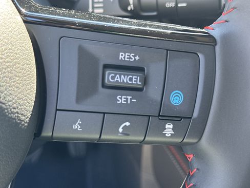 New 2026 Nissan Kicks SR image 25