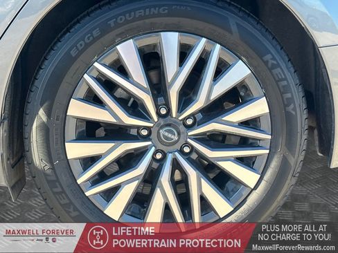 Used 2024 Nissan Altima 2.5 SV image 23