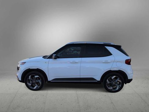 New 2025 Hyundai Venue Limited image 5