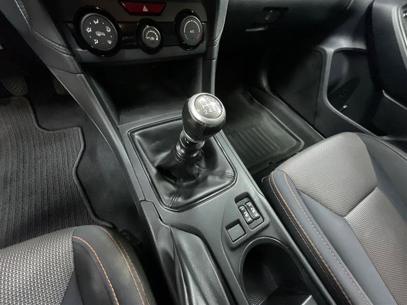 Used 2019 Subaru Crosstrek 2.0i Premium AWD/4WD image 16