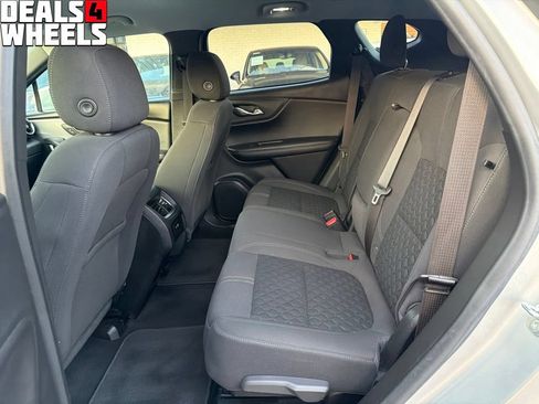 Used 2021 Chevrolet Blazer LT FWD image 29