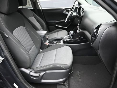 Used 2020 Kia Soul EX image 7