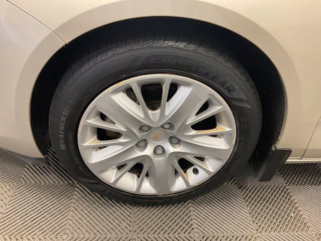 Used 2014 Chevrolet Impala LS FWD image 14