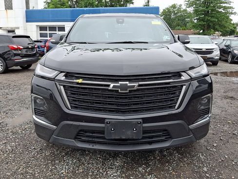 Used 2023 Chevrolet Traverse LT w/ Midnight/Sport Edition AWD/4WD image 2