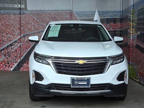 Used 2023 Chevrolet Equinox LT image 3