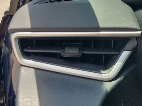 Used 2023 Toyota Corolla LE FWD image 31