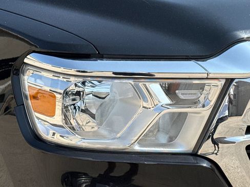 Used 2020 RAM 1500 Big Horn AWD/4WD image 4