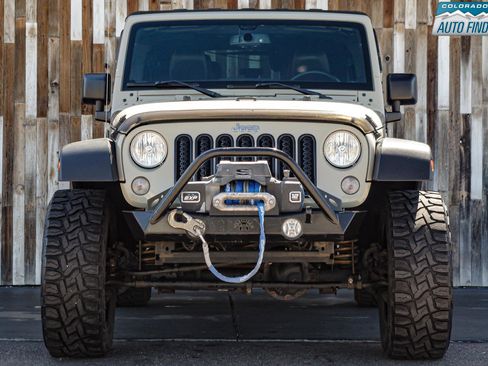 Used 2018 Jeep Wrangler Unlimited Sport S image 6