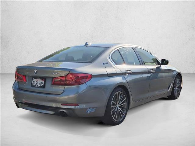 Used 2018 BMW 530e w/ Premium Package 2 RWD image 5