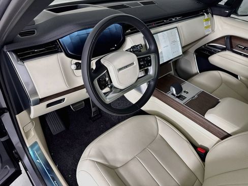 New 2026 Land Rover Range Rover SE AWD/4WD image 9
