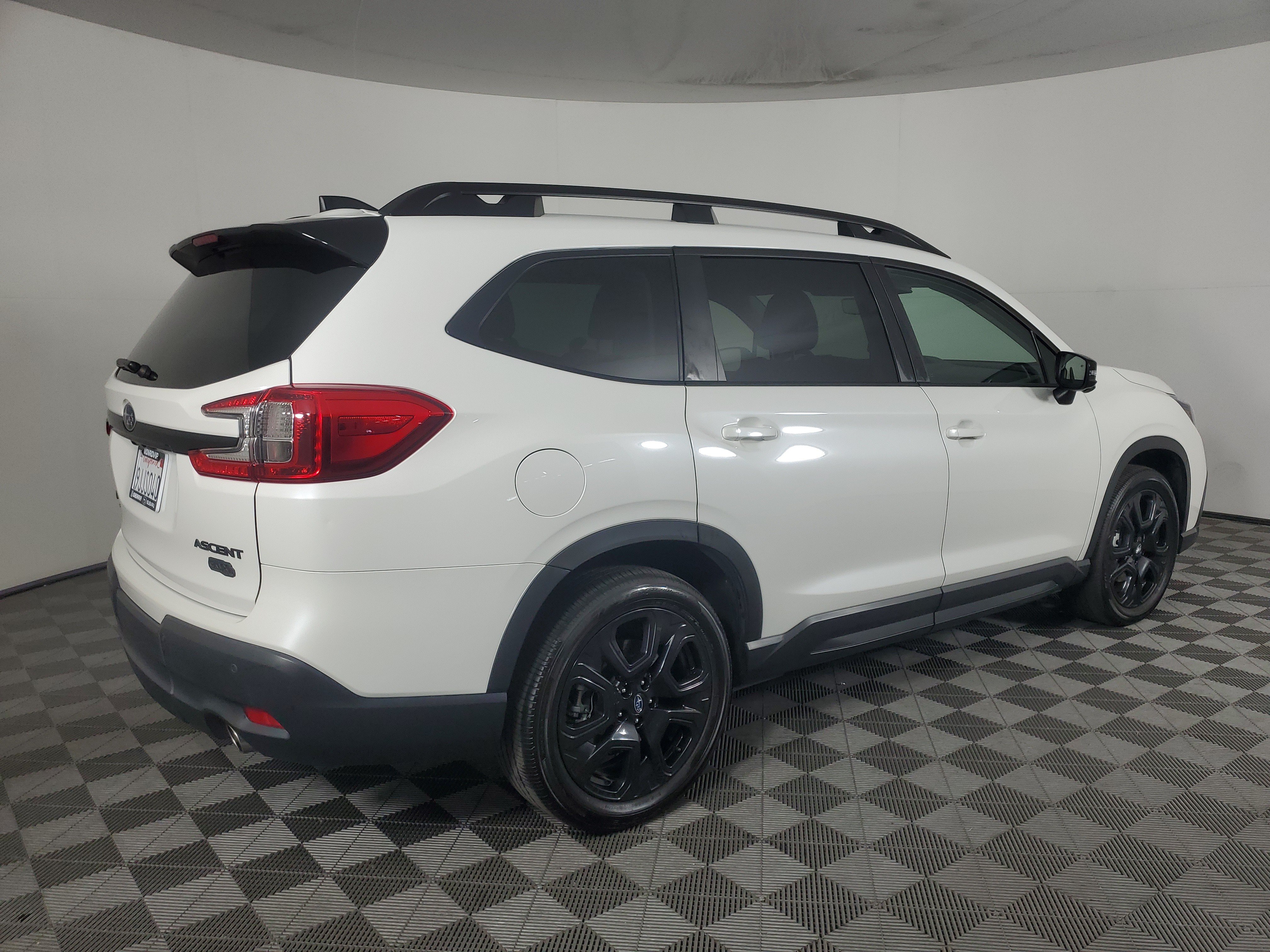 Used 2023 Subaru Ascent Onyx Edition Limited AWD/4WD image 4