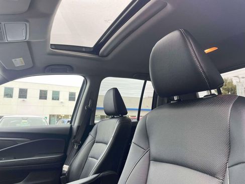 Used 2023 Honda Ridgeline RTL-E image 22