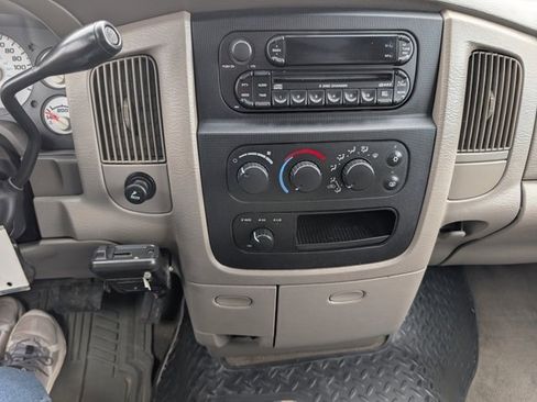 Used 2005 Dodge Ram 2500 Truck SLT w/ Trailer Tow Group image 19