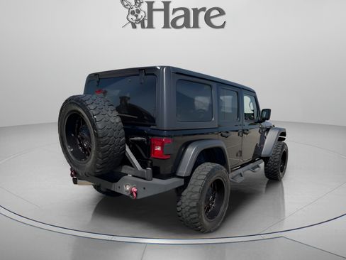 Used 2020 Jeep Wrangler Unlimited Rubicon w/ Uconnect 4C Nav & Sound Group AWD/4WD image 5