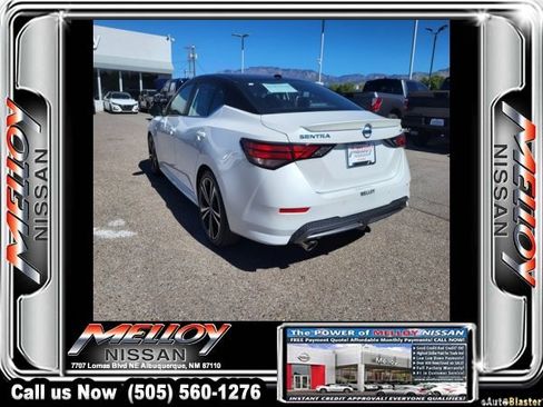 Used 2023 Nissan Sentra SR w/ SR Premium Package image 3