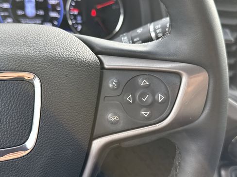 Used 2023 GMC Acadia AT4 w/ Technology Package image 19