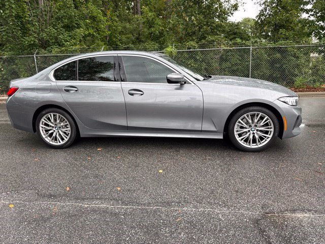 Used 2024 BMW 330i Sedan w/ Premium Package RWD image 12