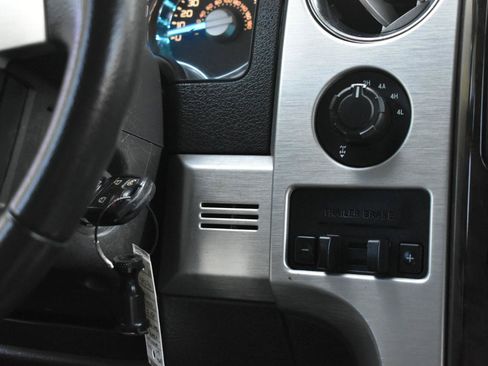 Used 2014 Ford F150 Platinum AWD/4WD image 38