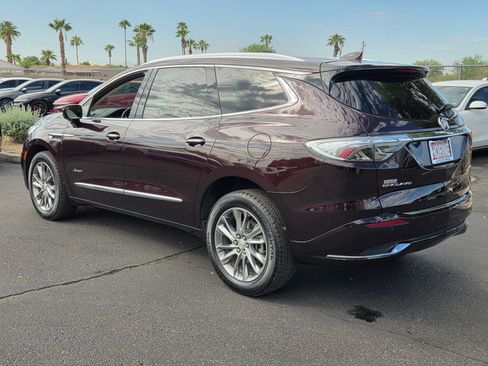 Used 2022 Buick Enclave Avenir w/ Avenir Technology Package image 8