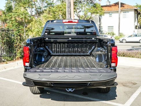 New 2026 Chevrolet Colorado LT w/ LT Convenience Package RWD image 24