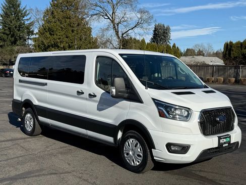 Used 2023 Ford Transit 350 XLT RWD image 8