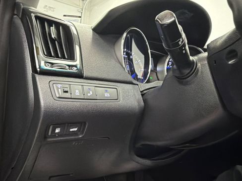 Used 2014 Hyundai Sonata Limited w/ Technology Package 05 FWD image 24