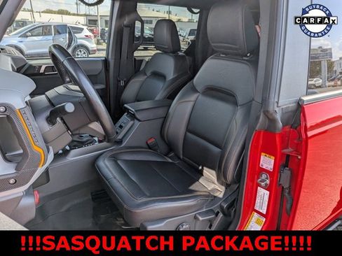 Used 2023 Ford Bronco Badlands w/ Sasquatch Package image 17