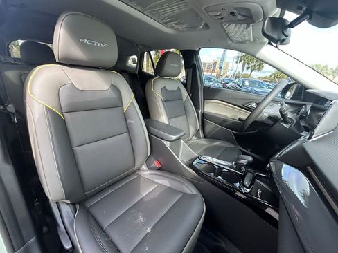 New 2026 Chevrolet Trax ACTIV w/ Sunroof Package image 25
