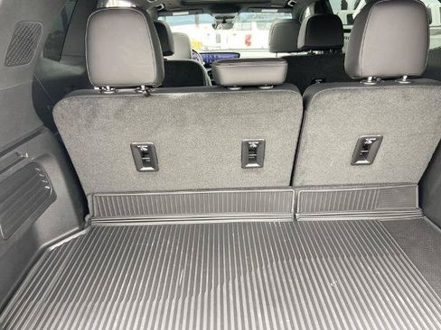 Used 2026 Buick Enclave Avenir w/ Super Cruise Package FWD image 23