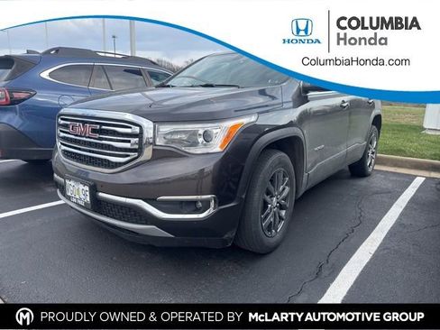 Used 2018 GMC Acadia SLT w/ LPO, Floor Liner Package image 1