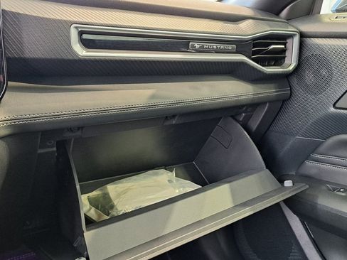 Used 2024 Ford Mustang GT Premium image 19