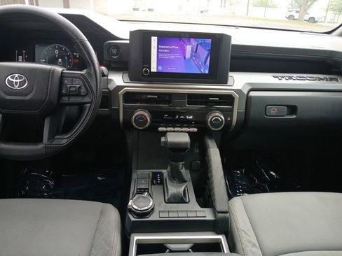 Used 2024 Toyota Tacoma SR5 AWD/4WD image 15