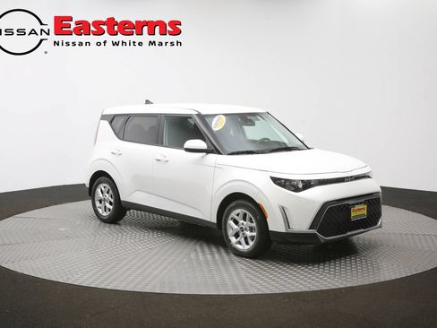 Used 2024 Kia Soul LX w/ Option Group 015 FWD image 47