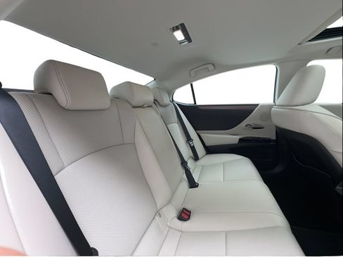 Used 2024 Lexus ES 350 w/ Premium Package FWD image 28