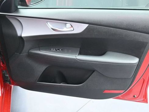 Used 2024 Kia Forte LXS FWD image 34