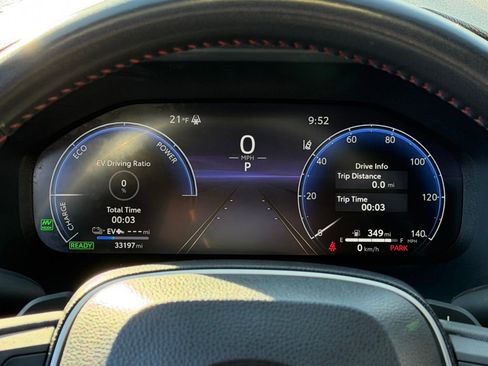 Used 2024 Toyota RAV4 XSE w/ Weather Package image 15