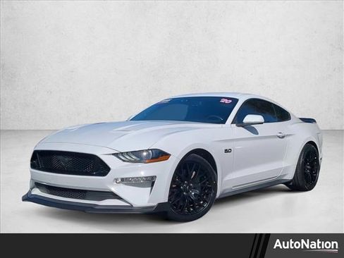 Used 2020 Ford Mustang GT image 1