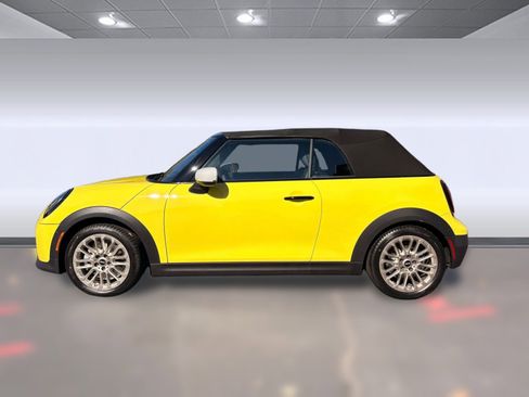 New 2026 MINI Cooper S image 2