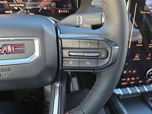 New 2026 GMC Acadia AT4 w/ Luxury Package image 17